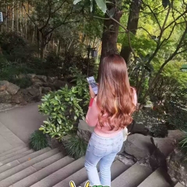 白领兼职小浣熊