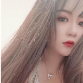 安宁海关美女一枚