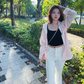 清纯反差小骚货