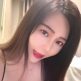 乌市蜜桃臀尤物