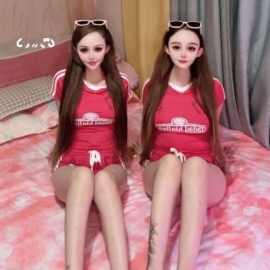 双胞胎姐妹双飞
