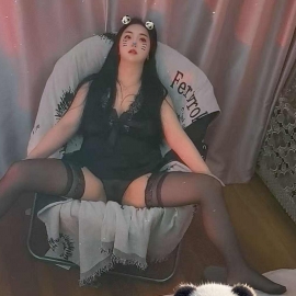 丰乳蜜桃臀小姐姐